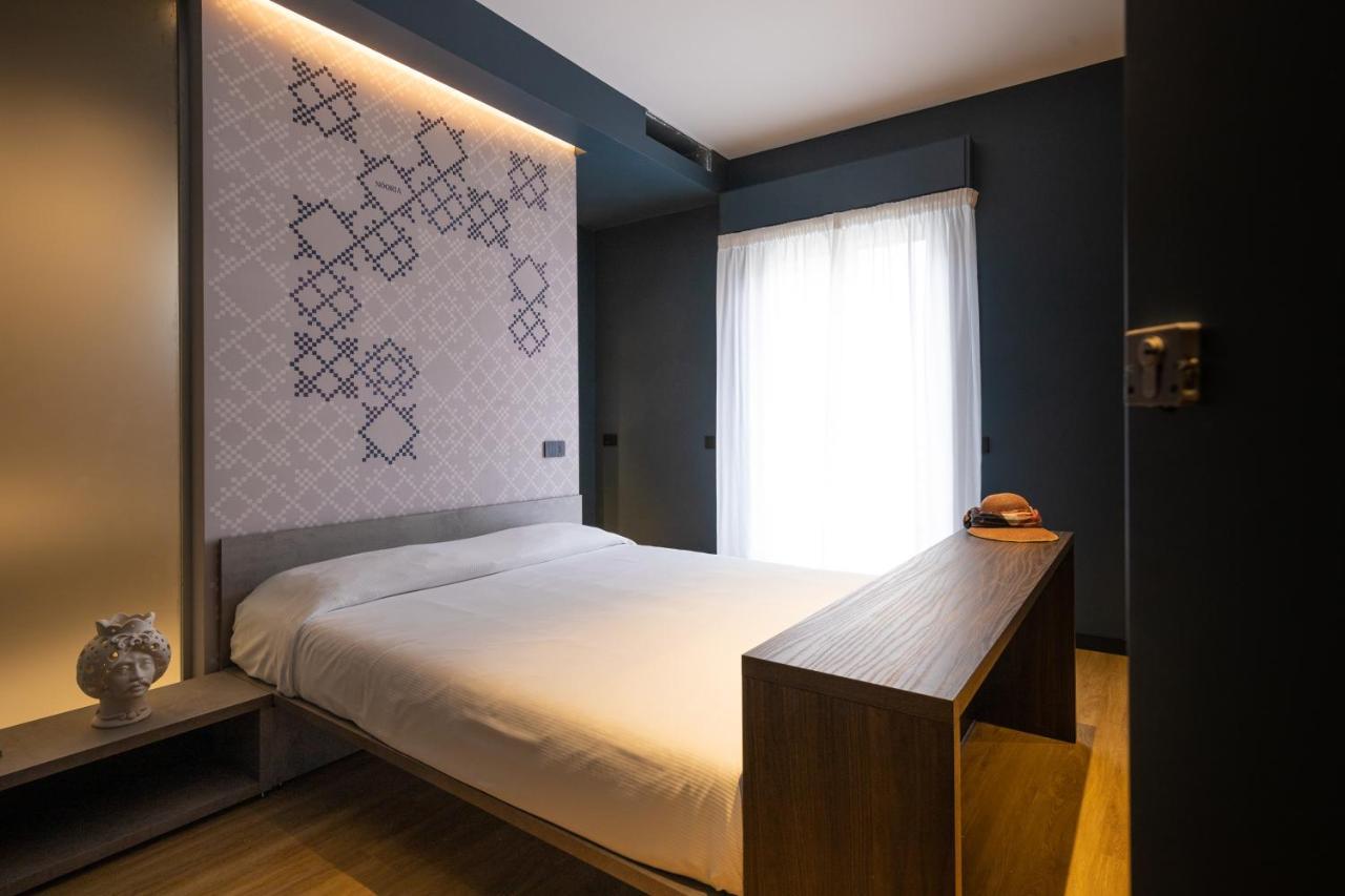 Nooria Sicilian Charme Rooms تْشيفالو المظهر الخارجي الصورة