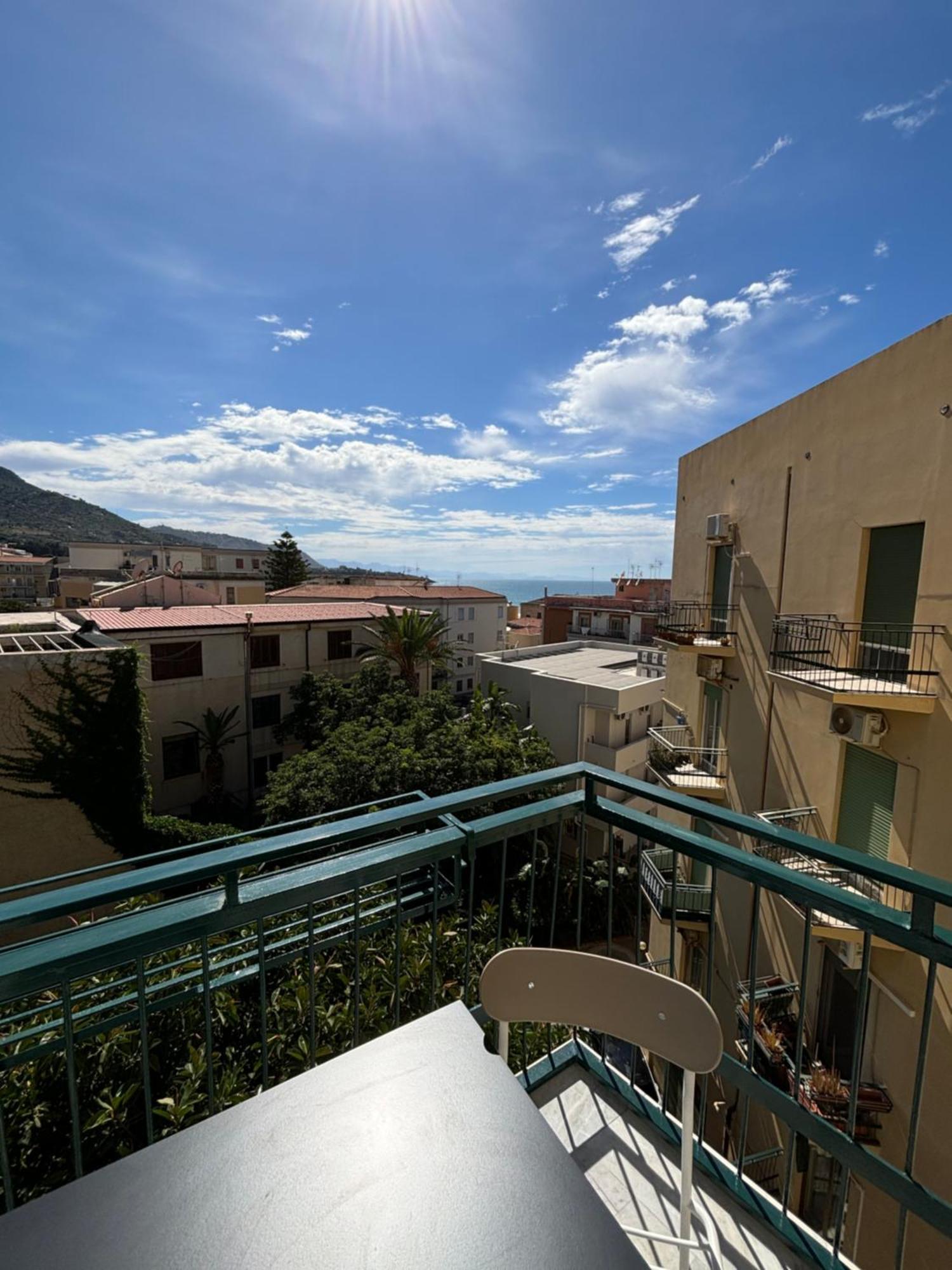 Nooria Sicilian Charme Rooms تْشيفالو المظهر الخارجي الصورة